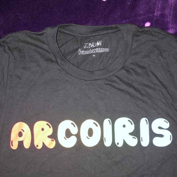 ✨J Balvin X FriendsWithYou Tee Tour 2019 - Picture 2 of 3